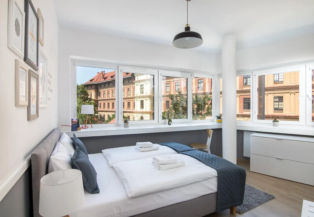 Great Polonia Krakow City Center Aparthotel