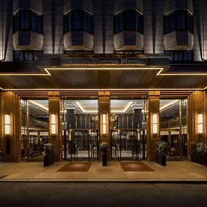Hilton Plaza 4* Viyana